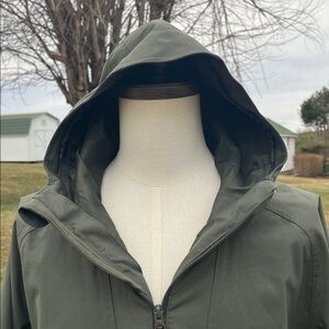 Eddie Bauer WeatherEdge Outer Jacket Sage Green Coat/Jacket Men's XL